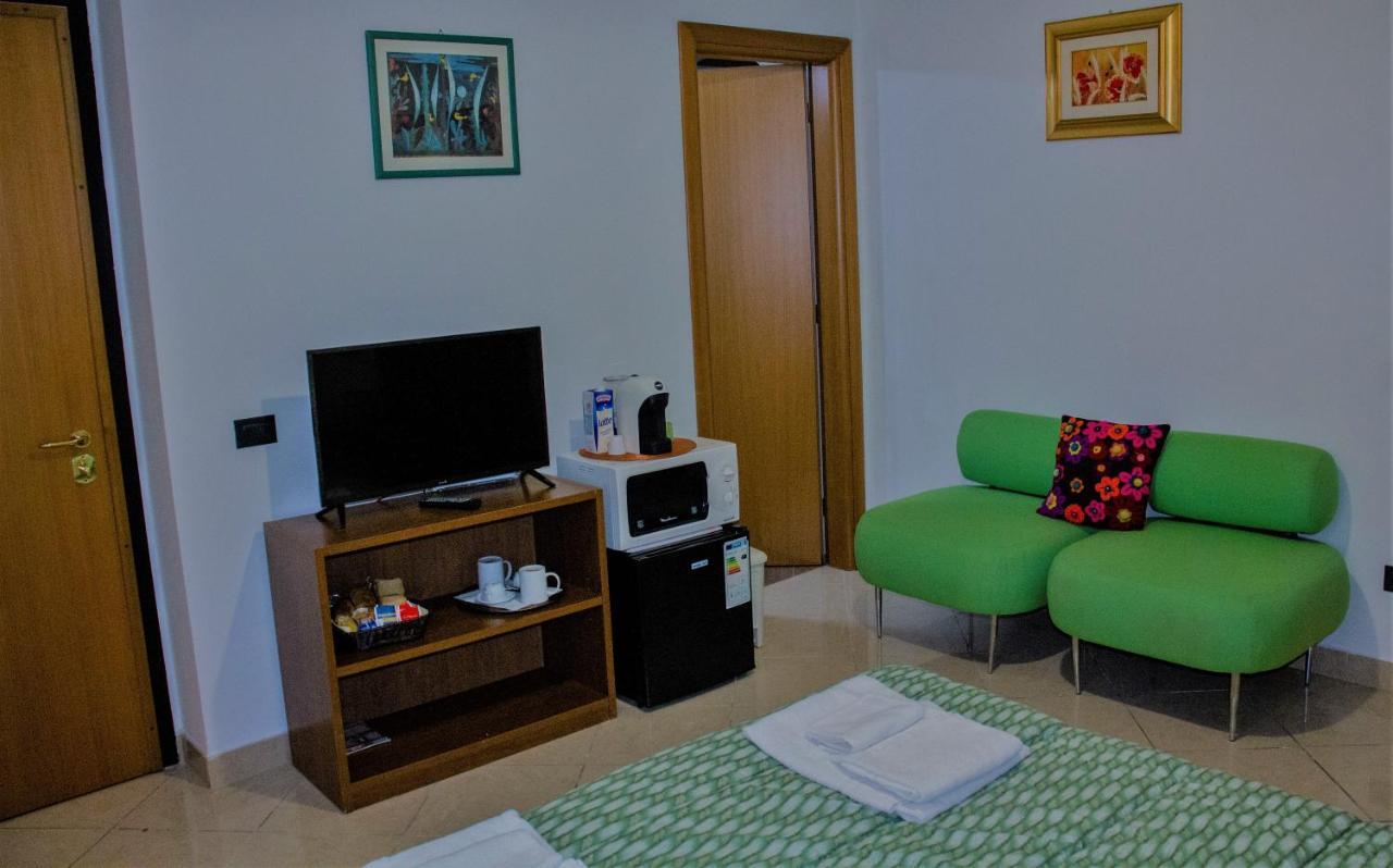 La Casa Di Dada Apartment อาเวซซาโน ภายนอก รูปภาพ
